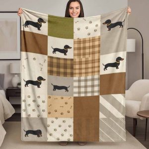 Adorable Dachshund Flannel Fleece Blanket, Patchwork Plaid Dog Paw Print Design, Perfect for Sofa Couch Bed Living Room Dorm Camping, Cozy Nights Fall Winter Holiday Christmas Thanksgiving Birthday Gifts