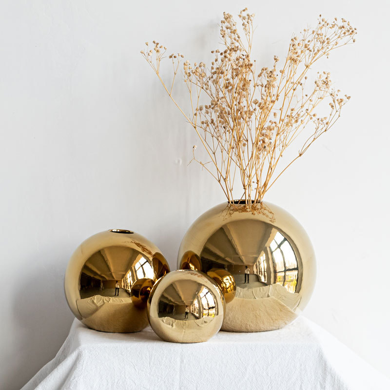 Small and light luxury electroplated glossy ball vase ceramic home decoration downstream
