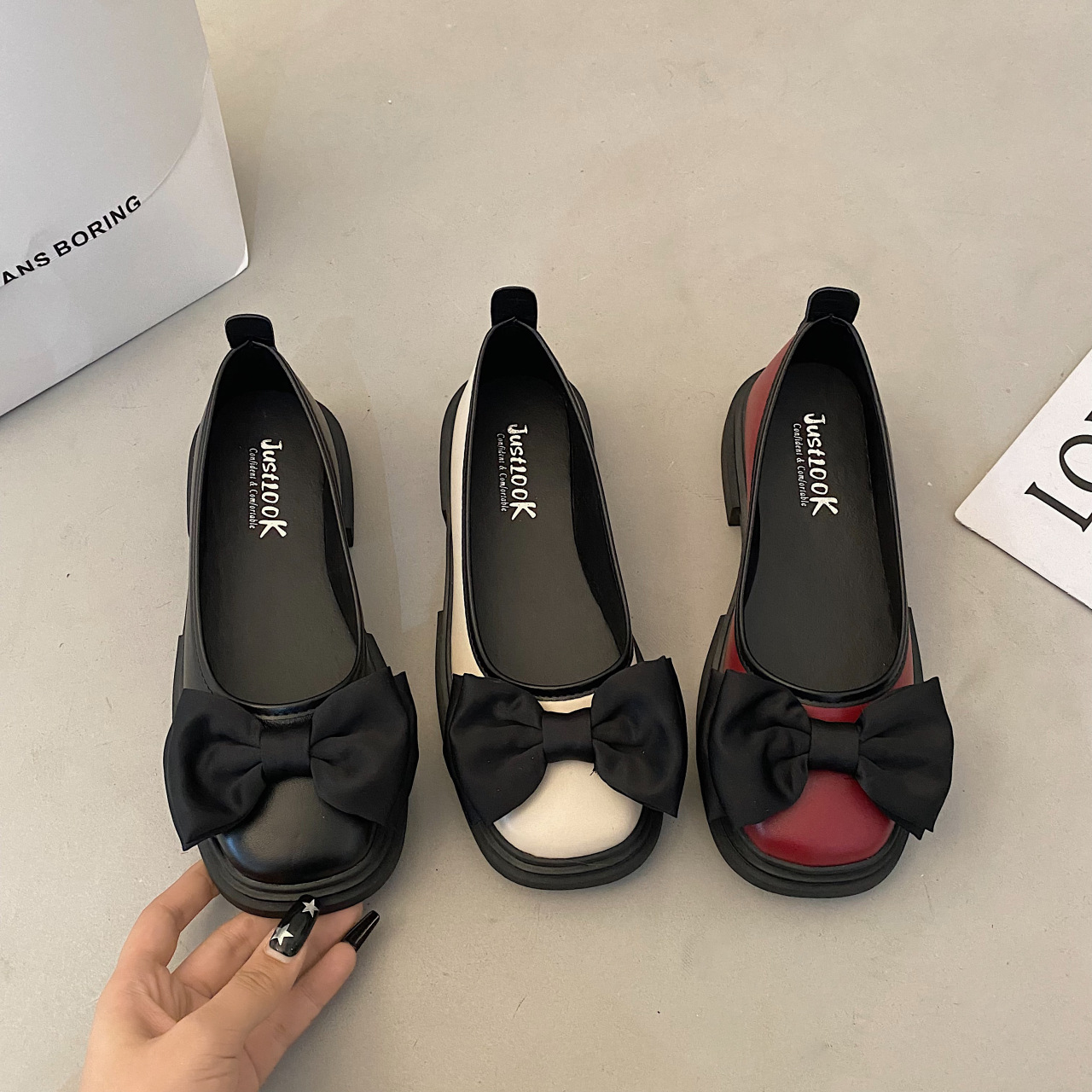 Spring style flat sole one foot pedaling shoes late night breeze lazy light round head cute simple trendy student uniform